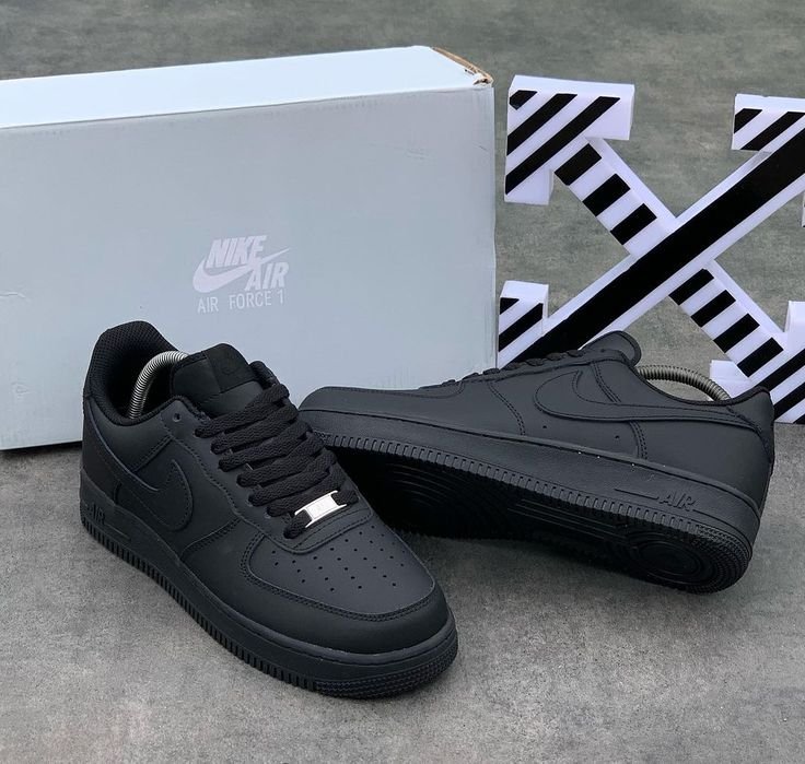 Black Sneakers | NIKE High Quality Soul | Scarf - Image 2